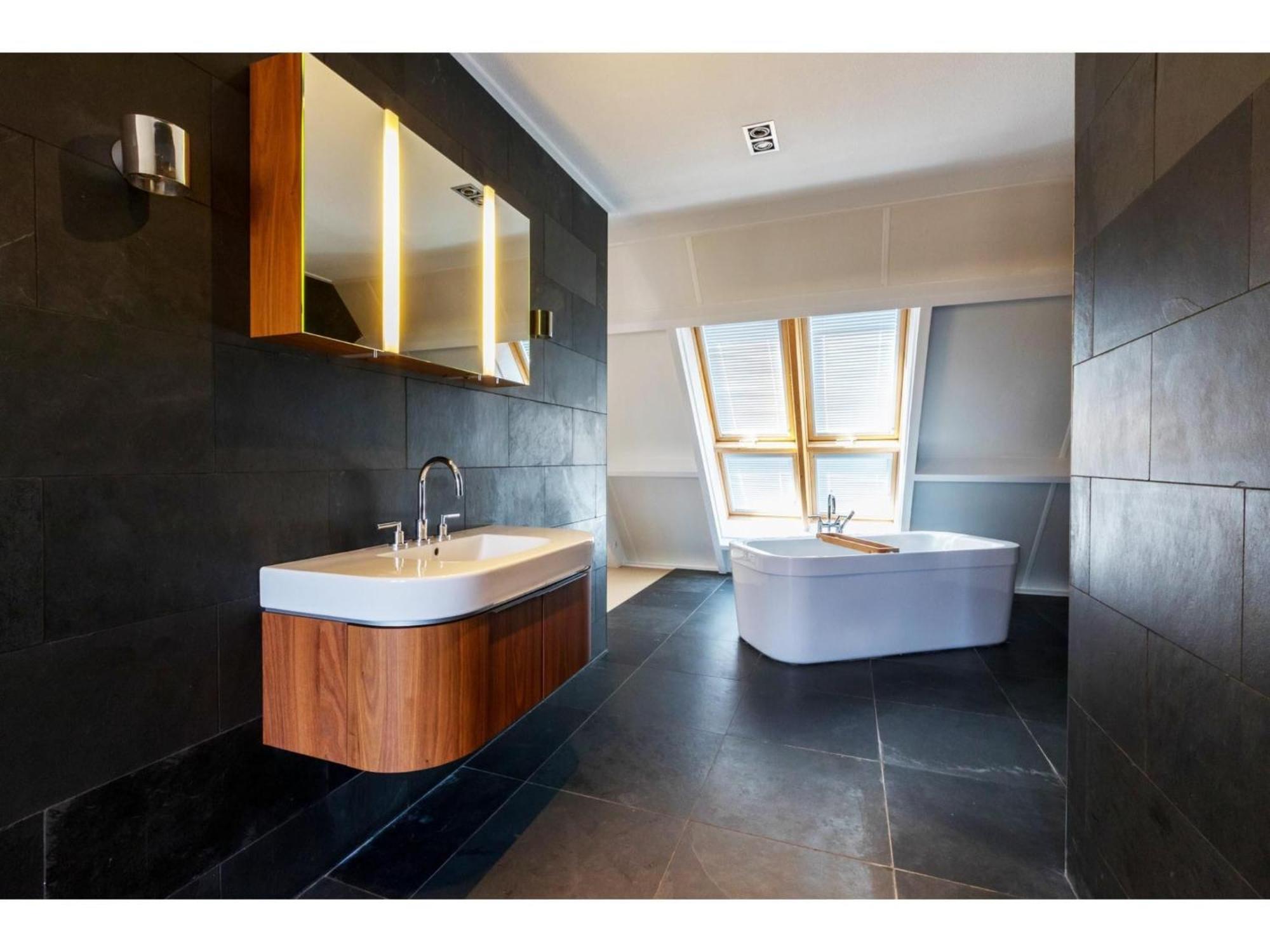 Superb Flat Only 150 Metres From Beach 栋堡 外观 照片